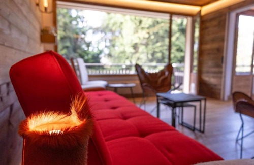 Le Planellet Apartment | Megève :appartement Neuf en Vieux Bois en Plein Centre du Village: Tout à Pied !
