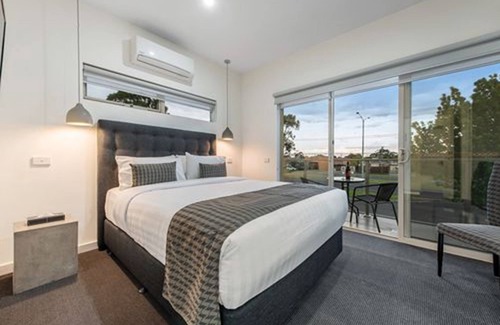 Tullamarine Hotel | Melbourne Airport Motel