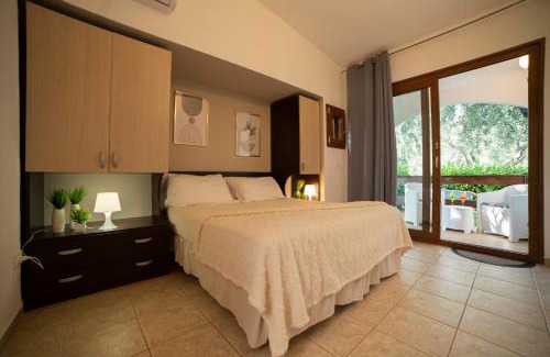 Mattinata House | melograno Holiday Home featured with Swimming Pool and Private Beach
