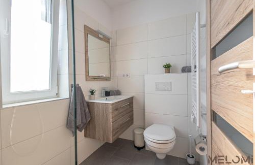 Sarvar Apartment | Melomi Apartman