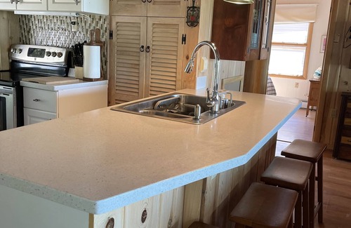 Mackinaw City Cottage | Memories: Classic updated Lake Michigan Knotty Pine Cottage on private beach