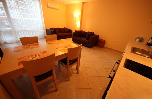 Sunny Beach Apartment | MENADA * KAROLINA * Apartment with Pool View