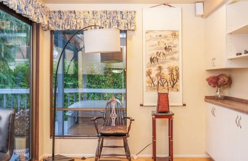 Mercer Island House | Mercer Island · Life on Lake Washington - A dream home for family gatherings