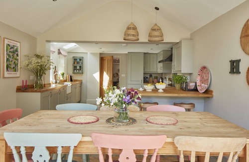 Charlbury House | Merchant House, Charlbury - sleeps 12 guests in 6 bedrooms