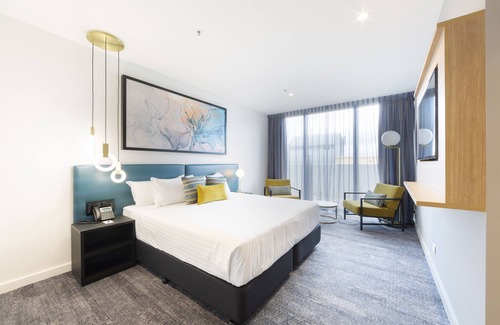 Belconnen Hotel | Mercure Canberra Belconnen