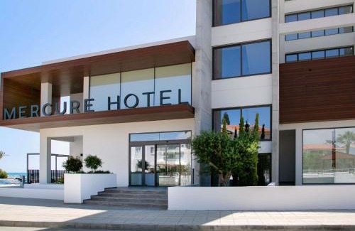 Oroklini Hotel | Mercure Larnaca Beach Resort