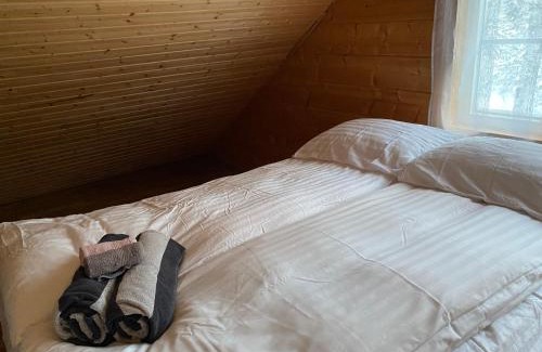 Hiiumaa Apartment | Merineitsi peamaja saunaga kahele