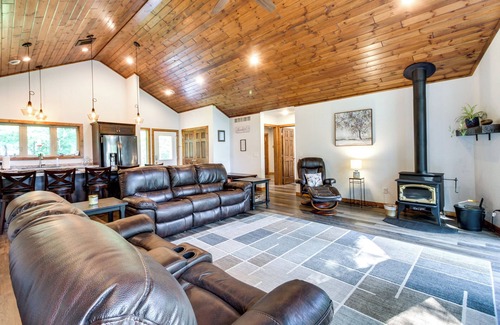 Crow Wing County House | Merrifield Vacation Rental w/Dock & River Access