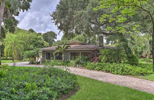 Tropic House | Merritt Island Oasis 5 Mi to Satellite Beach!