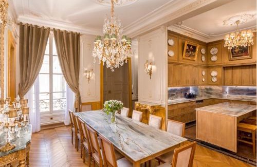3rd Arrondissement Apartment | Merveil - Signature Suite - Marais - Braque
