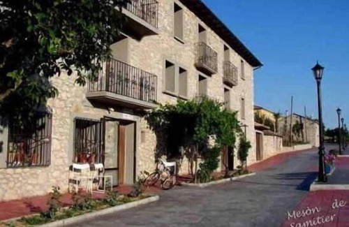 Samitier Cottage | Mesón de Samitier apartments for 4 people