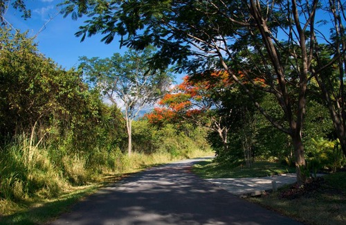 Anapoima Villa | Mesa De Yeguas