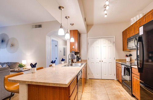 Parkwood Ranch Condo | Mesa Magnifique! Dog Friendly, Heated Pools