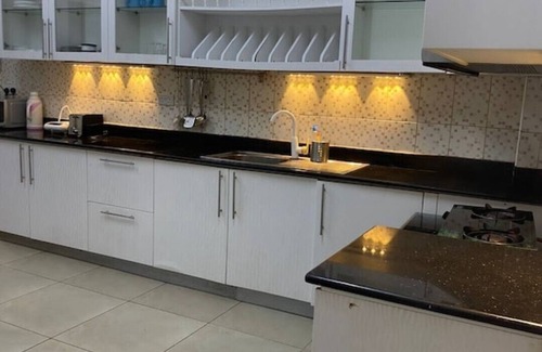 Manyimbo Apartment | Meshaal heights Apartment Kizingo-Mombasa, Kenya
