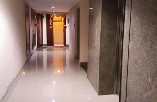 Jadavpur Apartment | Mesmerising view.Golf course, Gardens , Water bodies,City from 32nd floor.