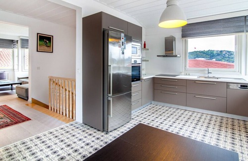 Rumeli Hisari Apartment | Mesmerizing Flat with Bosphorus View in Sariyer