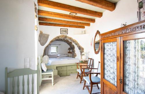 Mandraki House | Messes Traditional Stone House with Amazing Sea View 2