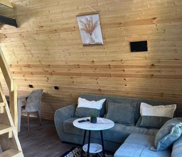 Bagvdanari Ski Chalet | Mestia Sunrise Cottage, 1BR Mountain Stay Svaneti