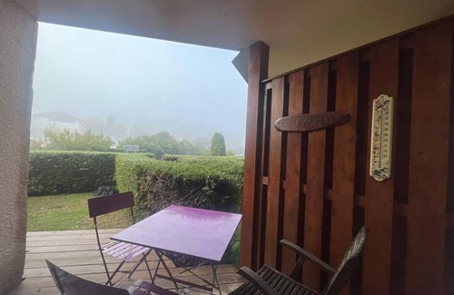 Metabief Apartment | METABIEF -QUARTIER BEAUSOLEIL - FRONT DES PISTES Building - Apartment sleeps 4