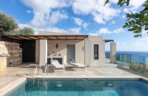 Agios Vasileios Villa | Metatulia 2 villa,sea views,pool,Souda,Plakias