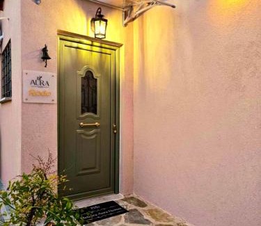 Kalambaka Villa | Meteora AURA HOMES