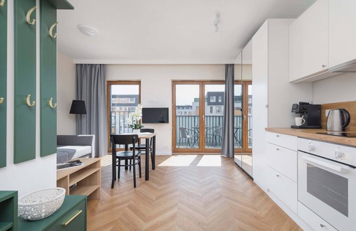 Brynow Apartment | Meteorologów 15 | Exceptional Studio | Parking