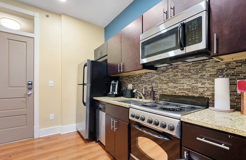 St. Clairsville House | Meticulously Adorned Furnished Condo close to St. Clairsville 203