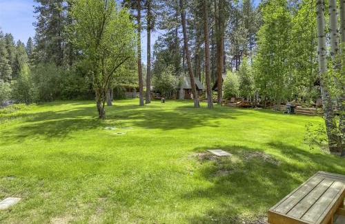 Camp Sherman House | Metolius Cabin 10