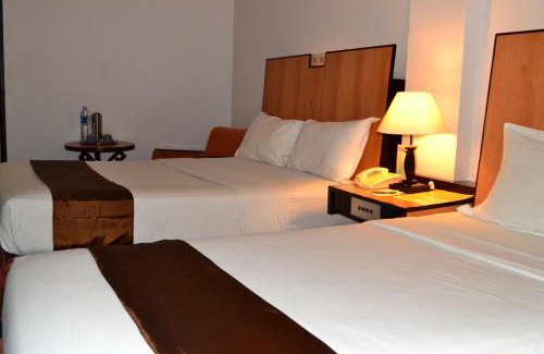 Semarang Hotel | Metro Park View Hotel Kota Lama Semarang