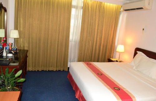 Semarang Hotel | Metro Park View Hotel Kota Lama Semarang