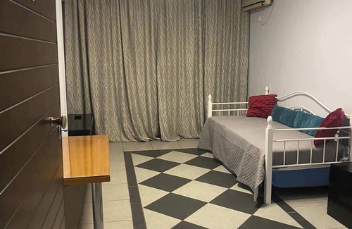 Khalkis Apartment | Mezzanine Escape - Cozy and Bright Escape