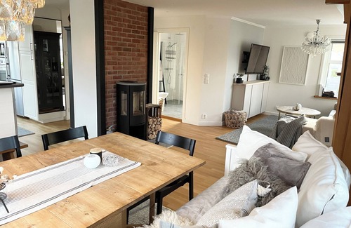 Hono Condo | Mezzanine: Lovely south-facing patio with barbecue. Gothenburg northern archipelago