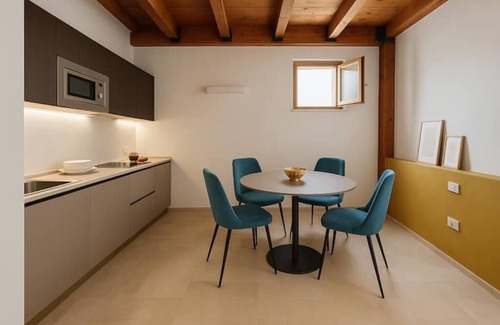 Modica Apartment | Mezzanine Studio Suite (53 sqm)