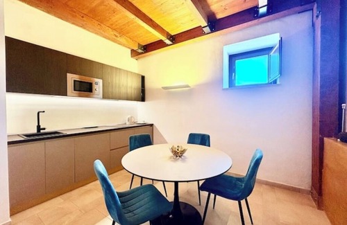 Modica Apartment | Mezzanine Studio Suite (53 sqm)