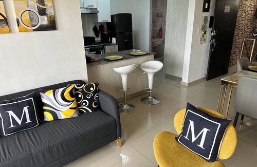 Mendoza Apartment | MhiRosse 1 centrally located in Santo Domingo Este.