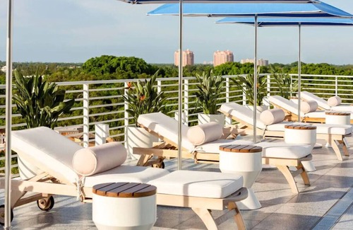 Coconut Grove Apartment | Miami Paradise, 2 Units, Wellness Spa, Bay Vistas, Pool, Near South Beach