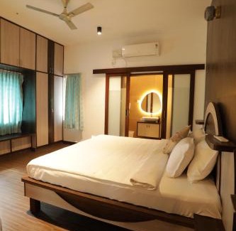 Denkanikota House | Miami - Private Jaccuzzi Villa in Bangalore