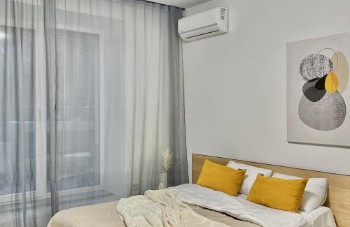 Halyts'kyi district Apartment | MIAMO apart Студія з терасою вул Кубійовича 20