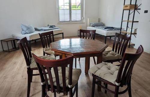 Borna Apartment | MiCasa TuCasa - große 3-R Wohnung Leipziger Neuseenland Atlas