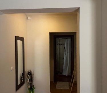 Kropia Apartment | Michael Apartment, near the Airport