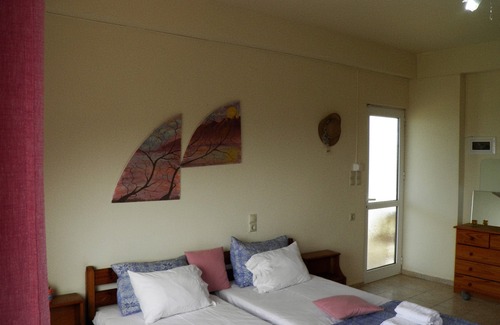 Neo Kalamaki Apartment | Michael's studio near sea near Matala amazing view south Crete