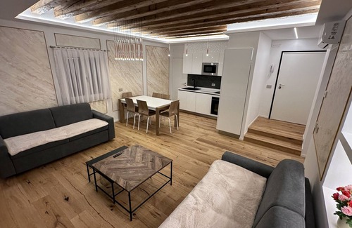 Cannaregio Apartment | MICHELIN PALACE SUITE