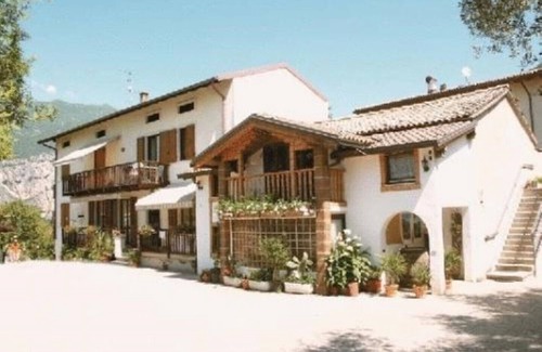 Bolognano-Vignole Apartment | MICHELOTTI AGRITUR ~ APARTMENT FOR 2 PEOPLE AND 2 CHILDREN 1