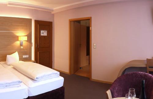 Marktbreit Hotel | Michels Stern