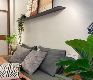 Đien Bien Apartment | MICHI Apartment 50m đi bộ đến Lăng Bác