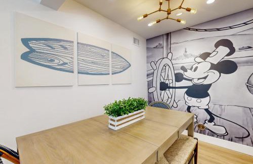 Hermosa Village Apartment | Mickey's Hideaway
