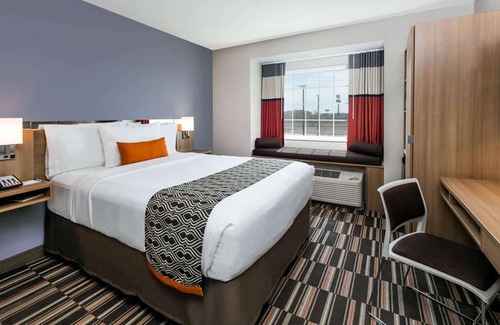 Monahans Hotel | Microtel Inn And Suites by Wyndham Monahans