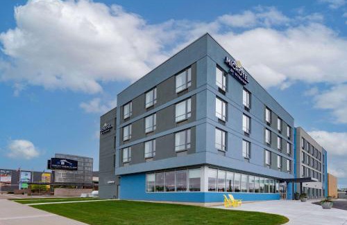 Summerside Hotel | Microtel Inn & Suites by Wyndham Summerside