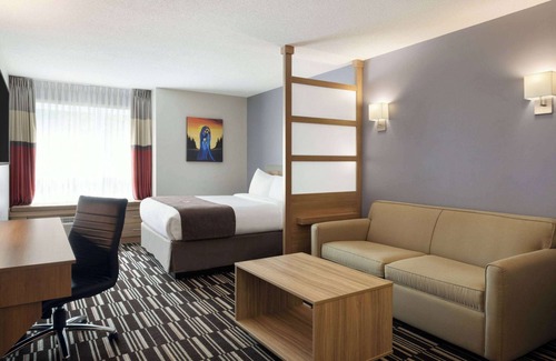 Val-d'Or Hotel | Microtel Inn & Suites By Wyndham Val-d Or