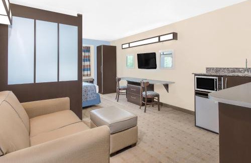 Waynesburg Hotel | Microtel Inn & Suites by Wyndham Waynesburg
